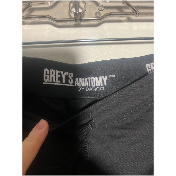 Grey’s anatomy scrub set - Picture 6 of 7